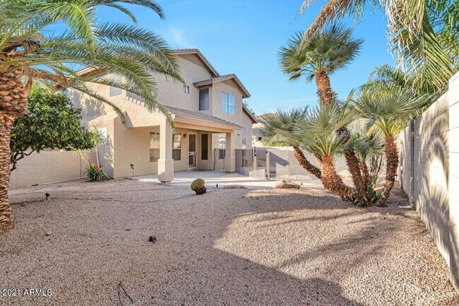 Building Photo - 6132 W Morrow Dr