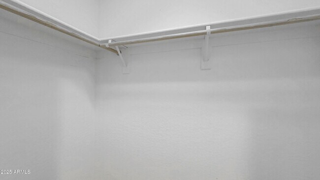 Building Photo - 2515 N 148th Dr