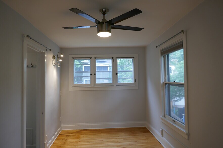 Building Photo - 2828 Humboldt Ave S