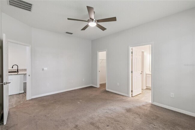 Building Photo - 1863 Shumard Ave