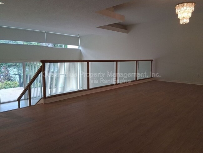 Building Photo - 1903 S MacDill Ave