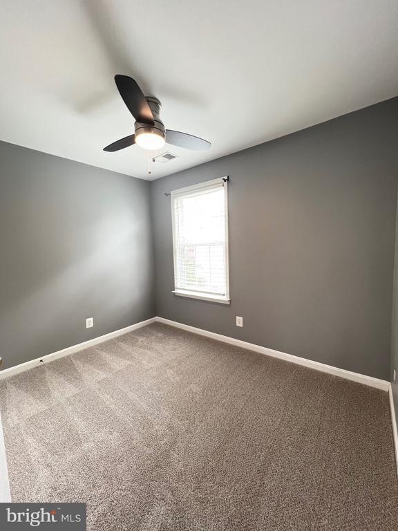 Building Photo - 22464 Maison Carree Square