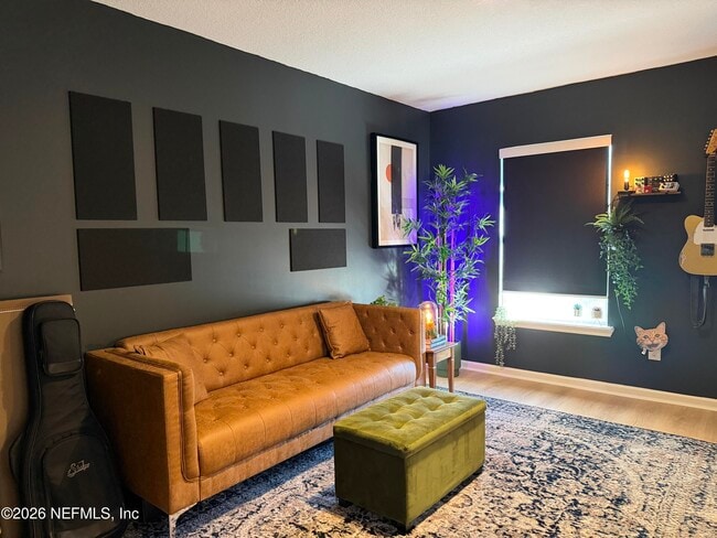 Building Photo - 4014 Cedar Bluff Ln