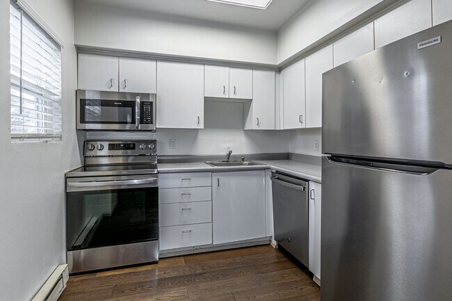Floorplan - Pacific Crest Apartments in Tacoma