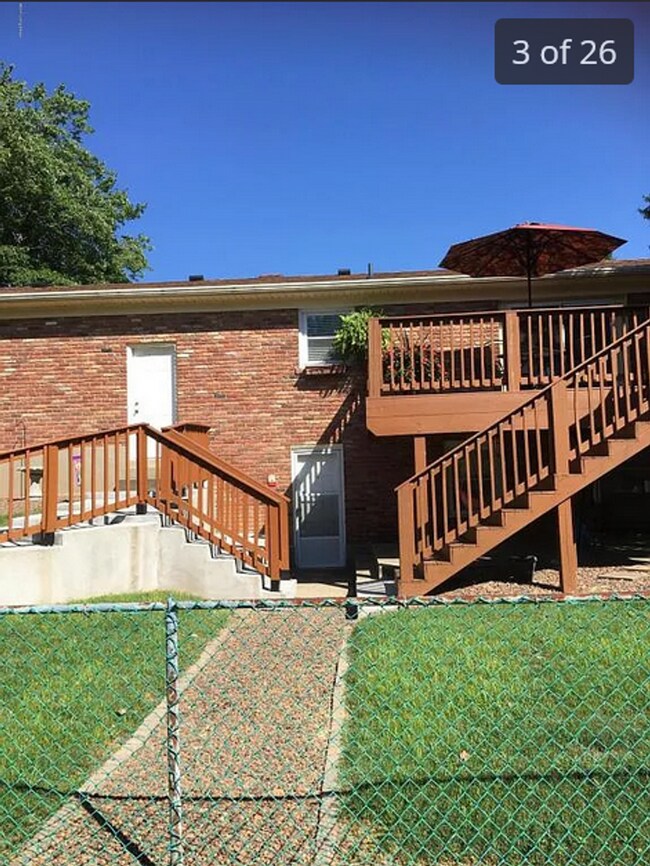 Building Photo - 3Br brick house with garage and finished b...