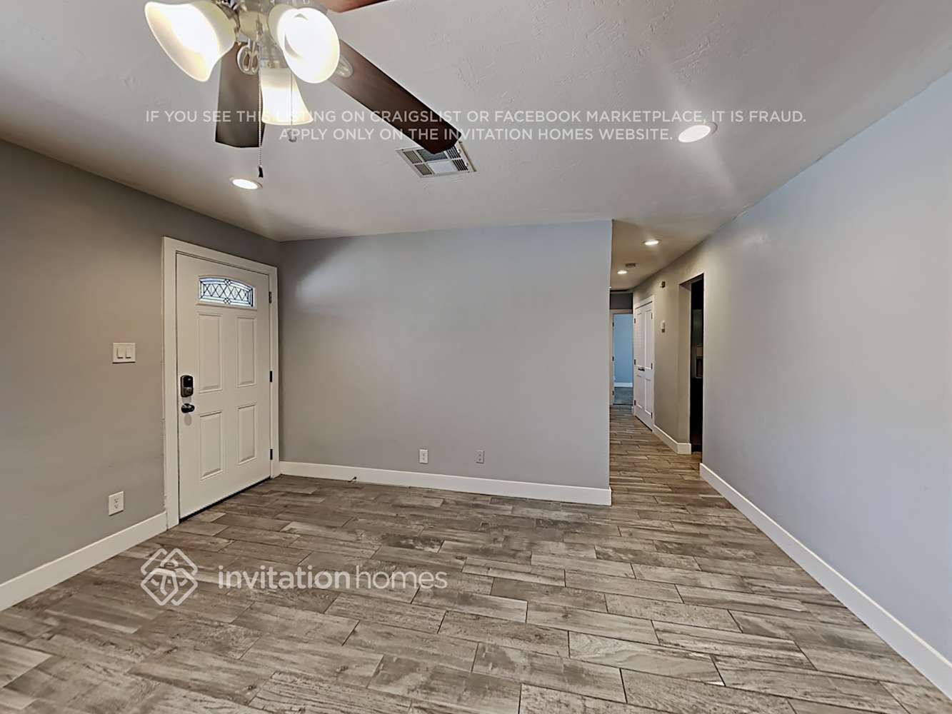 Building Photo - 1016 S Siesta Ln