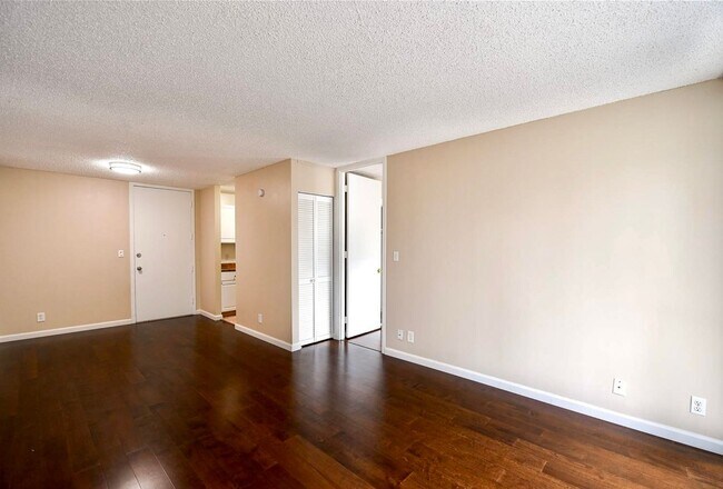 Building Photo - Woodwinds 1-Bedroom Rental – Wahiawa