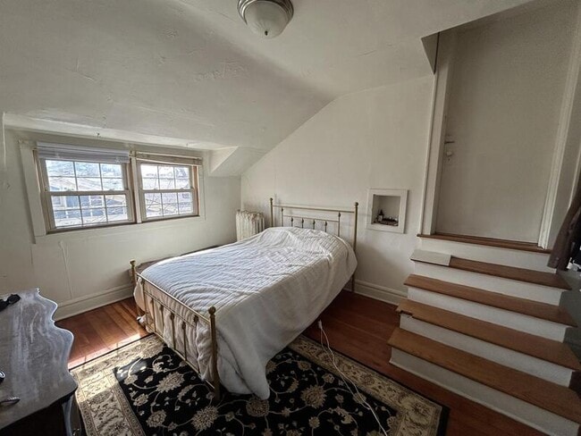 Building Photo - 29 Langdon St