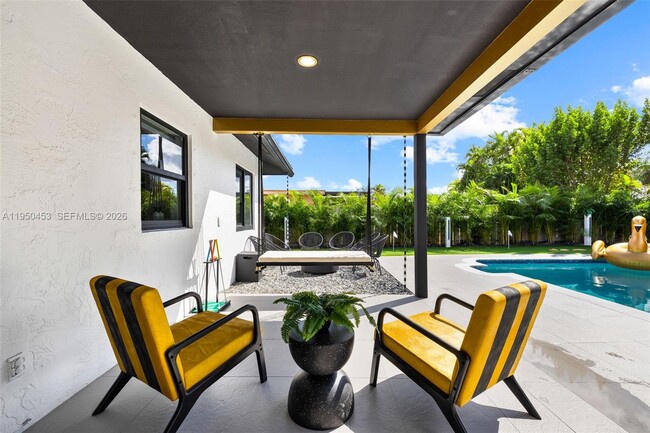 Building Photo - 10366 NW 15th St