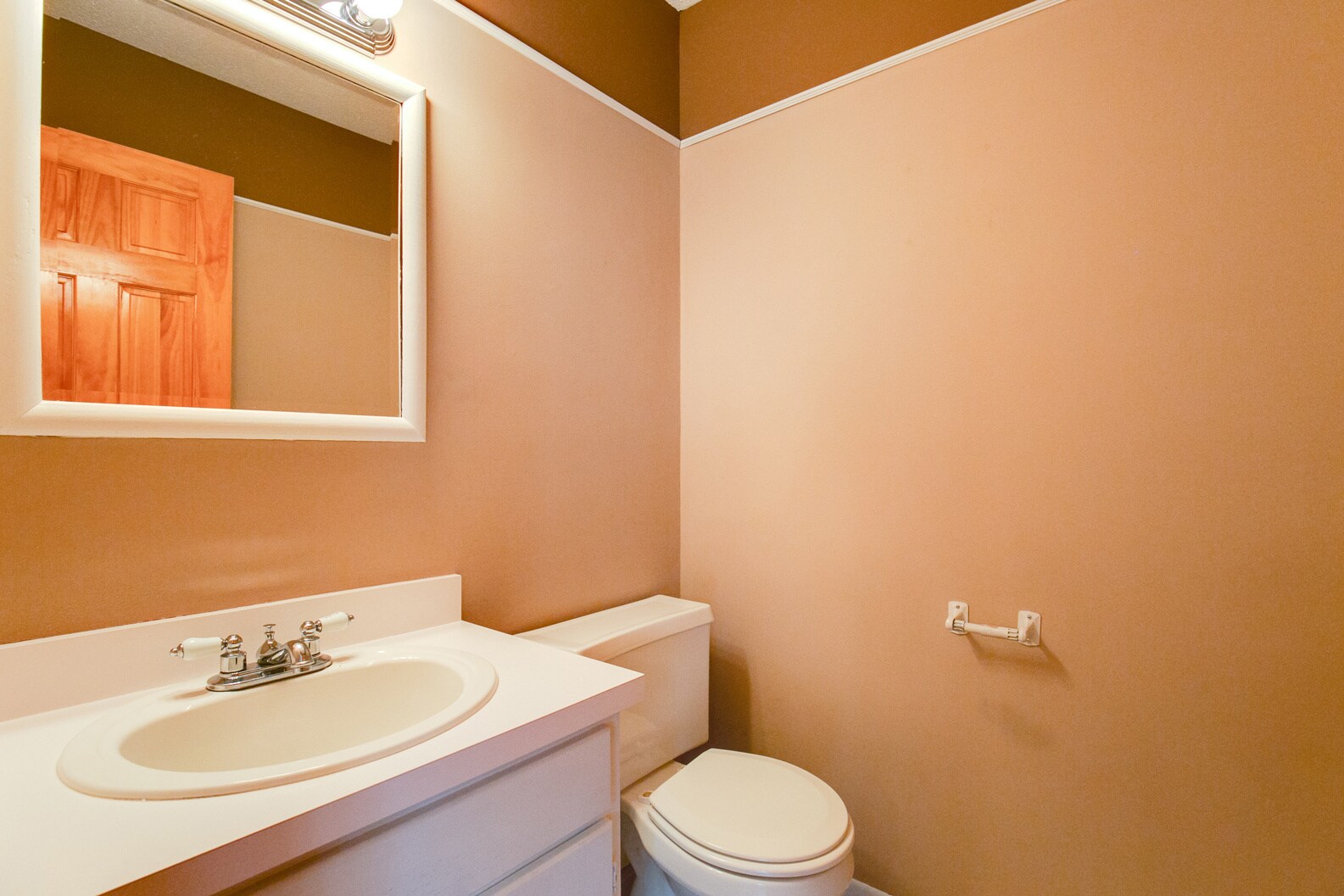 Building Photo - 12115 Drake St NW