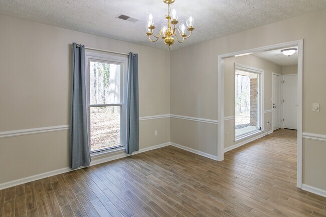 Building Photo - 1026 Denney Rd