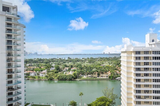 Building Photo - 5555 Collins Ave