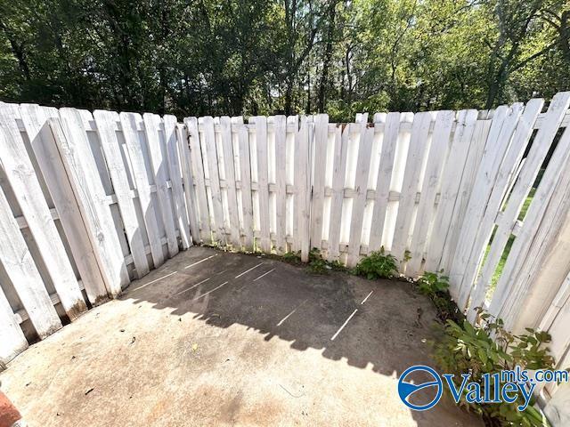 Building Photo - 124 Railroad Ridge Rd