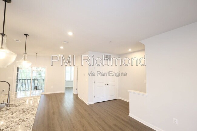 Building Photo - 13273 Coalfield Station Ln