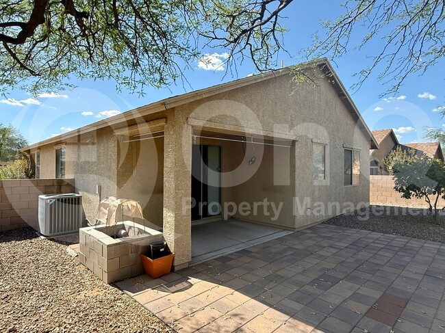 Building Photo - 3259 S Lakeside Ridge Loop