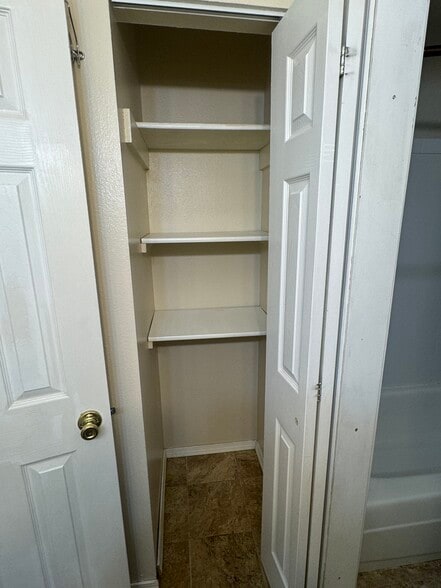 Building Photo - 25446 106th Ave SE