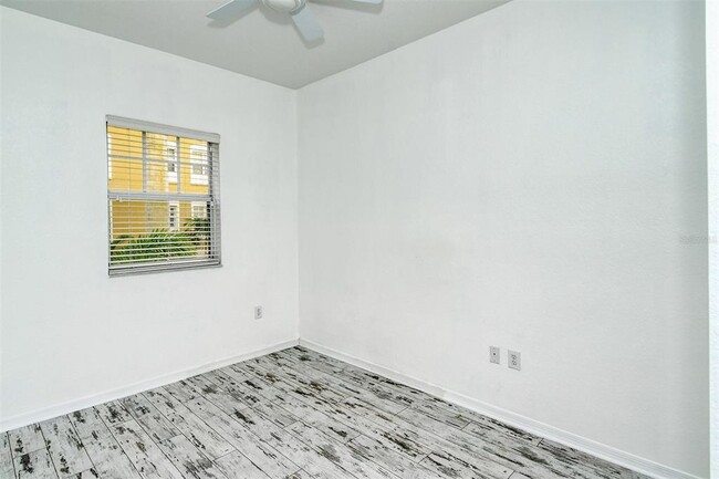 Building Photo - 1064 N Tamiami Trl