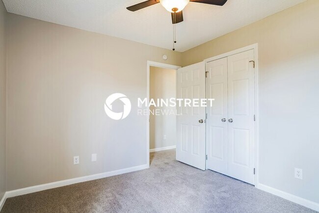 Building Photo - 3 Bedroom Pet-Friendly Home in Raleigh, NC with Main Street Renewal
