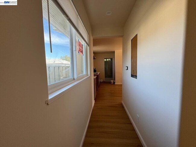 Building Photo - 1632 Wayne Ave