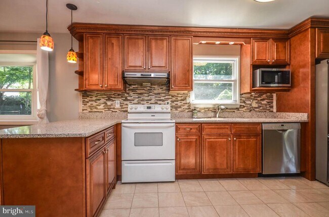 Building Photo - 11309 Brandy Hall Ln