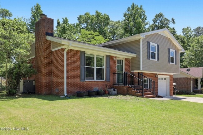Building Photo - 109 Stillbrook Ct
