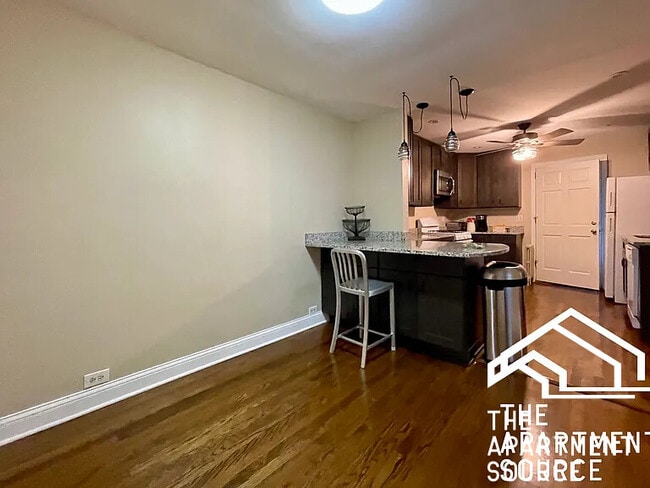 Building Photo - 2457 W Logan Blvd