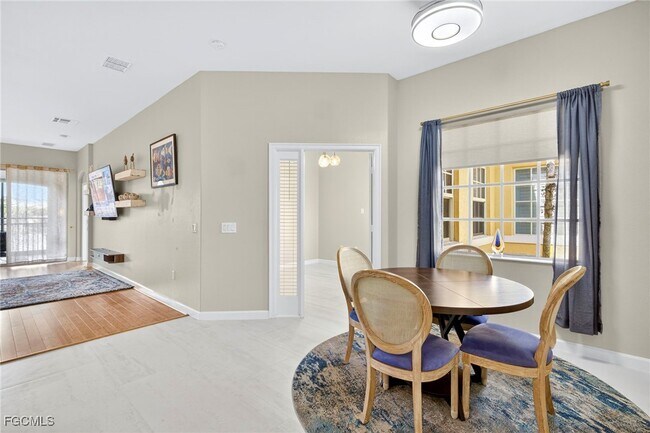 Building Photo - 8625 Via Rapallo Dr