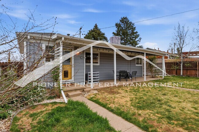 Building Photo - Updated Home on Corner Lot with Beautiful Landscaping!