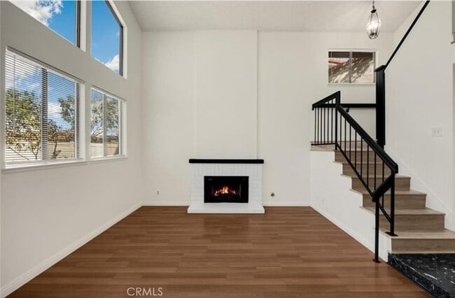 Building Photo - 11896 Los Alisos Cir