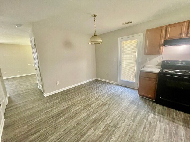 Building Photo - Come take a look at the gorgeous newly renovated 4 bedroom, 2.5 bath, 2 car garage home located i...