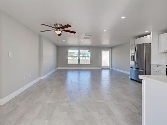 Building Photo - 4342 Ewing Cir