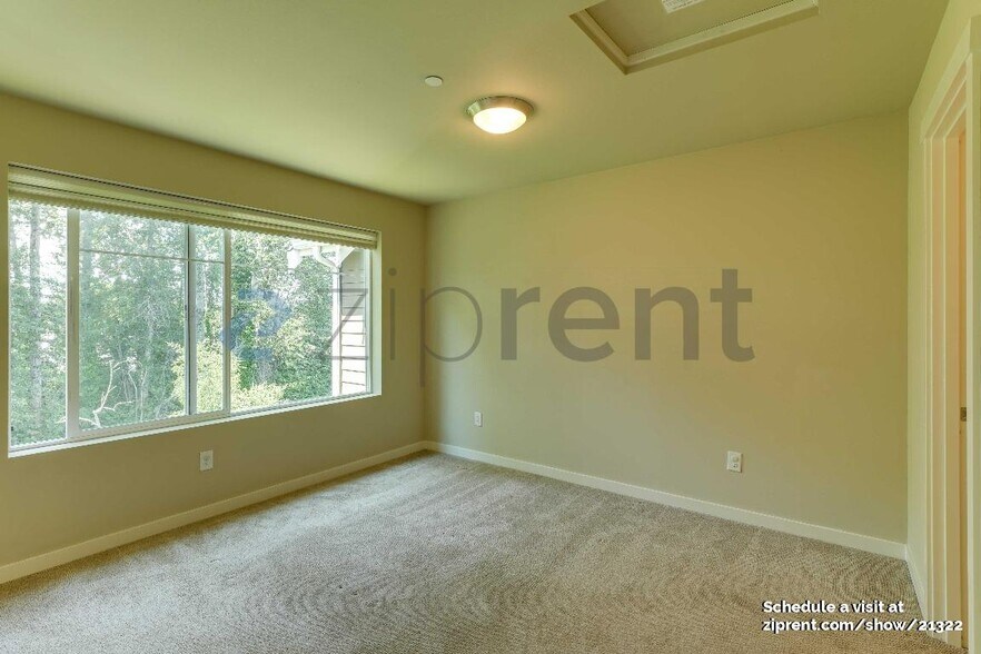 Building Photo - 355 Vashon Ct NE