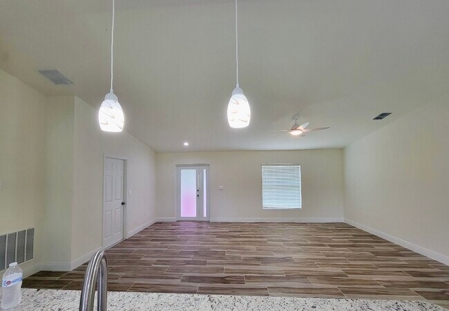 Building Photo - 1872 Tulane Ave SE