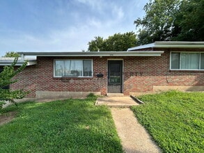 Building Photo - 9385 Minerva Ave