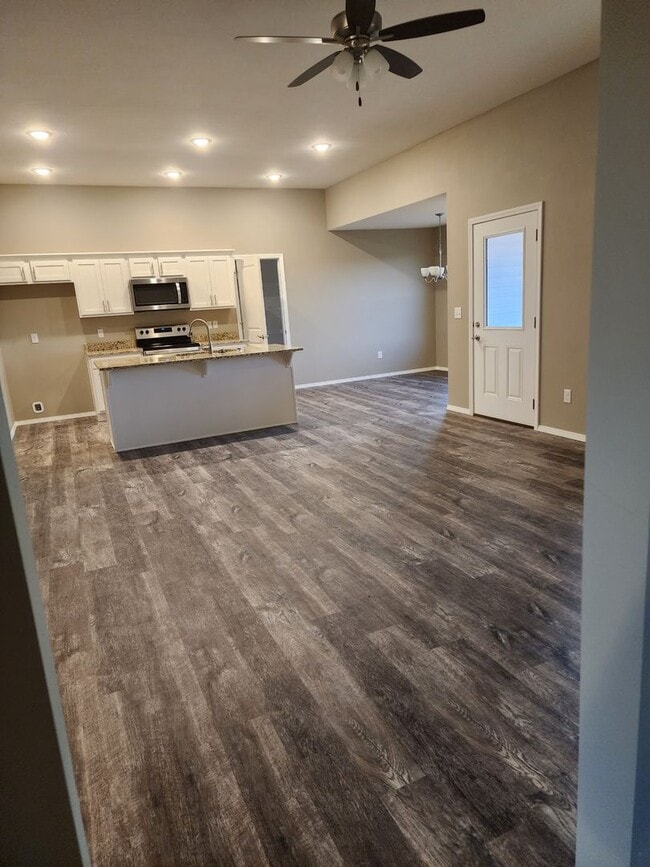 Building Photo - Brand New 3 Bedroom, 2 Bath, 3 Car Garage ...