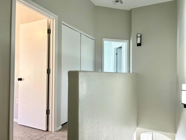 Building Photo - 2024 S Baldwin