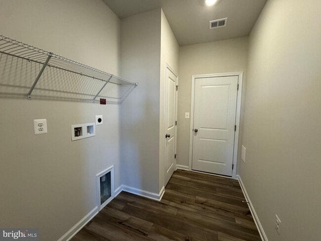 Building Photo - 51 Trout Lily Dr