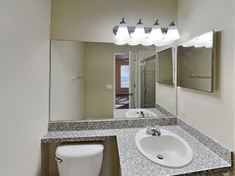 Building Photo - 12514 Dawn Vista Dr