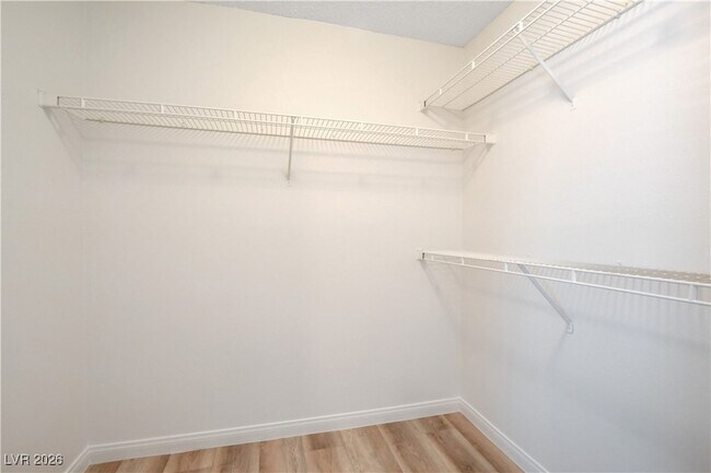 Building Photo - 760 Hunters Creek Ln