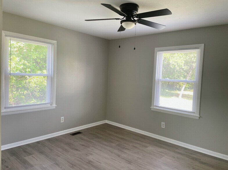 Building Photo - 4709 Cheltenham Rd