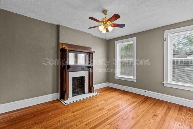 Building Photo - 4109 Hartford St