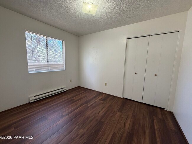 Building Photo - 410 Madison Ave