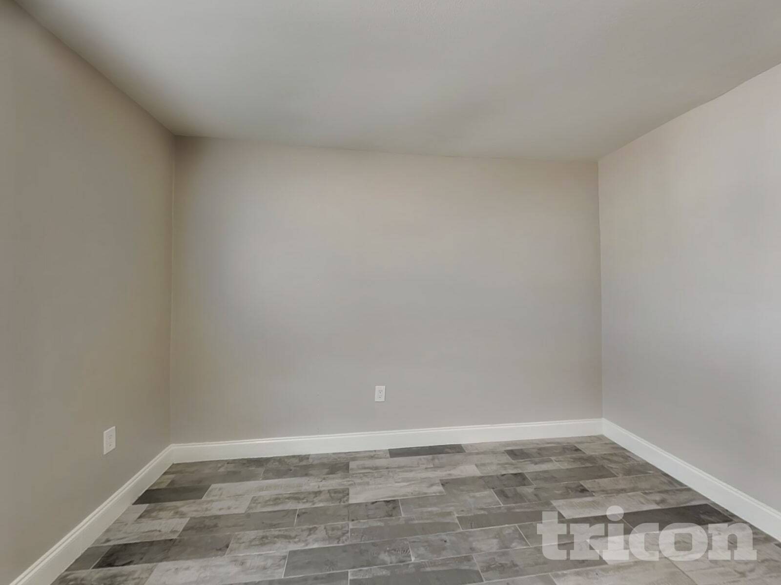 Building Photo - 10391 Lear St