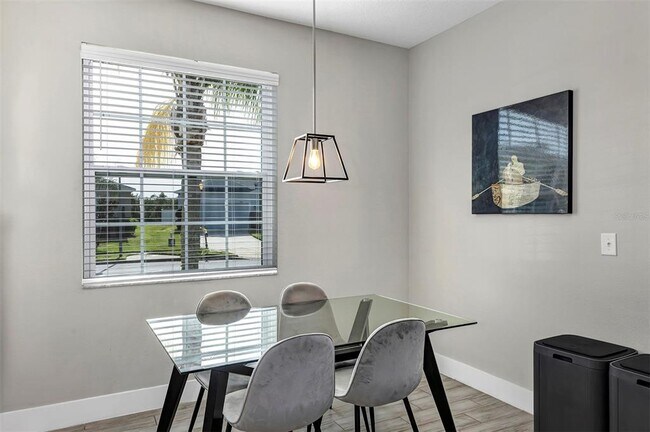 Building Photo - 2906 Carrickton Cir