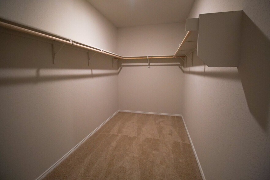 Building Photo - 472 Desert Willow