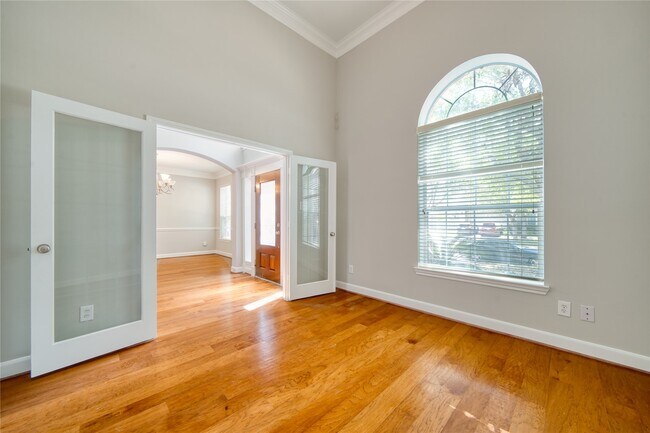 Building Photo - 5619 Riverstone Crossing Dr