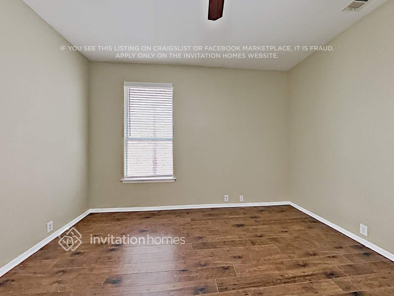 Building Photo - 2828 Thorncreek Ln