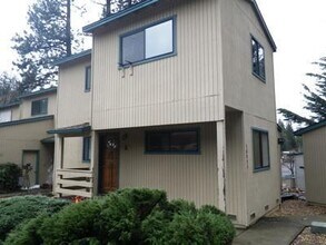 Building Photo - What a deal!! Newer Paint And Flooring!!! ...