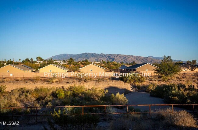 Building Photo - Look! This 3/2 Upgraded  East Side Charmer Is What You Have Been Looking For!