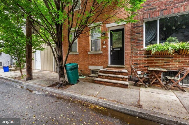 Building Photo - 1202 Gerritt St